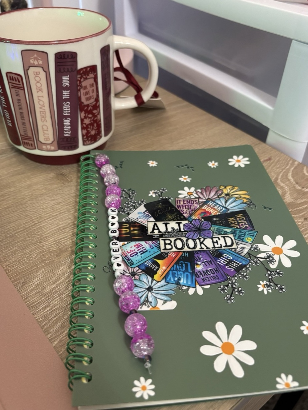 Book lovers mug and notebook bundle 💚🌸 - Picture 2 of 4
